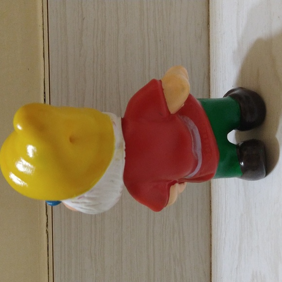 Vintage Snow White & The Seven Dwarfs "Doc" Squeaky Toy Rubber Figure - Picture 3 of 5